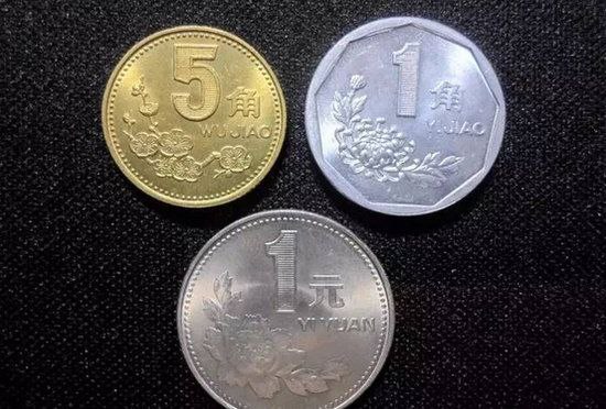 国家设计巨匠，清华美院教授陈汉民，国务院特殊津贴专家，于2022年12月29日在北京逝世，享年91岁 陈汉民先生作为中国现代设计史的见证人与参与者之一，他的艺术设计历程也恰恰代表着半个世纪以来中国平面设计的发展过程